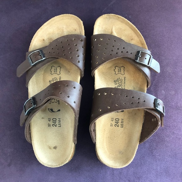 Birkenstock Birkis perforated brown sandal size 6 - Picture 1 of 4
